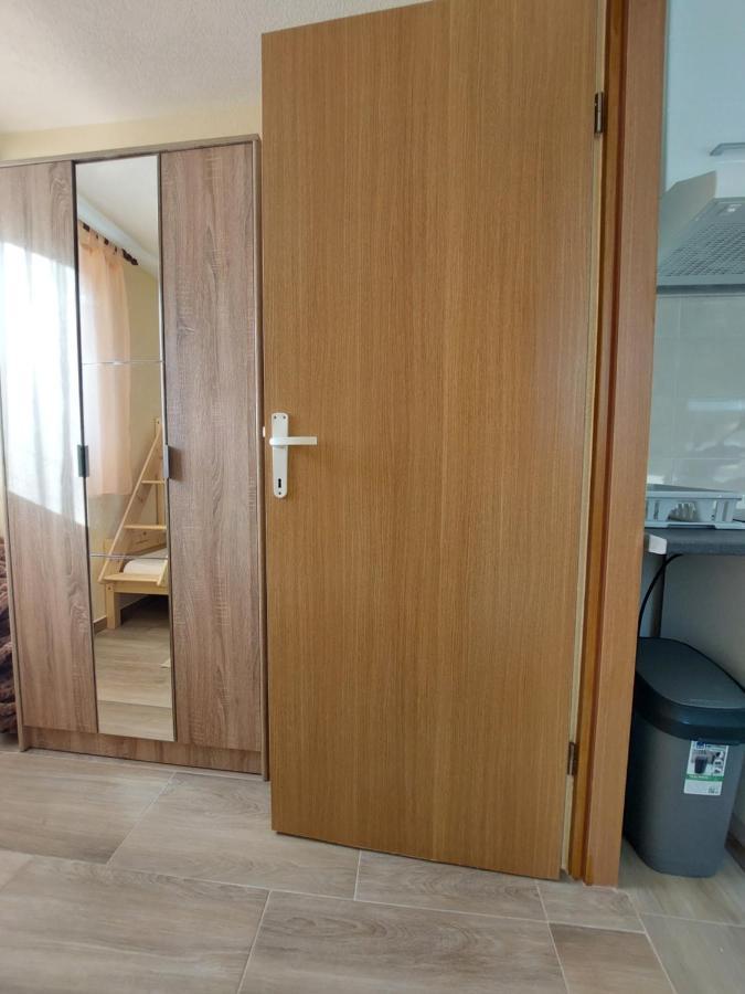 Apartmani Piskoric 维尔 外观 照片