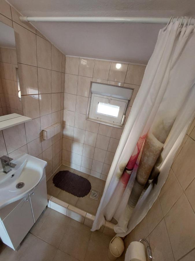 Apartmani Piskoric 维尔 外观 照片