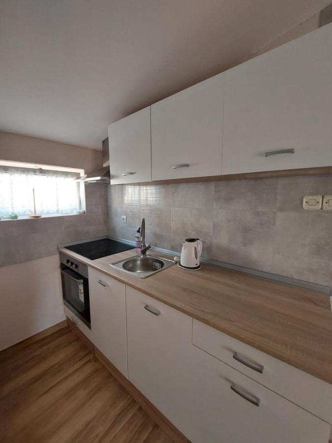 Apartmani Piskoric 维尔 外观 照片