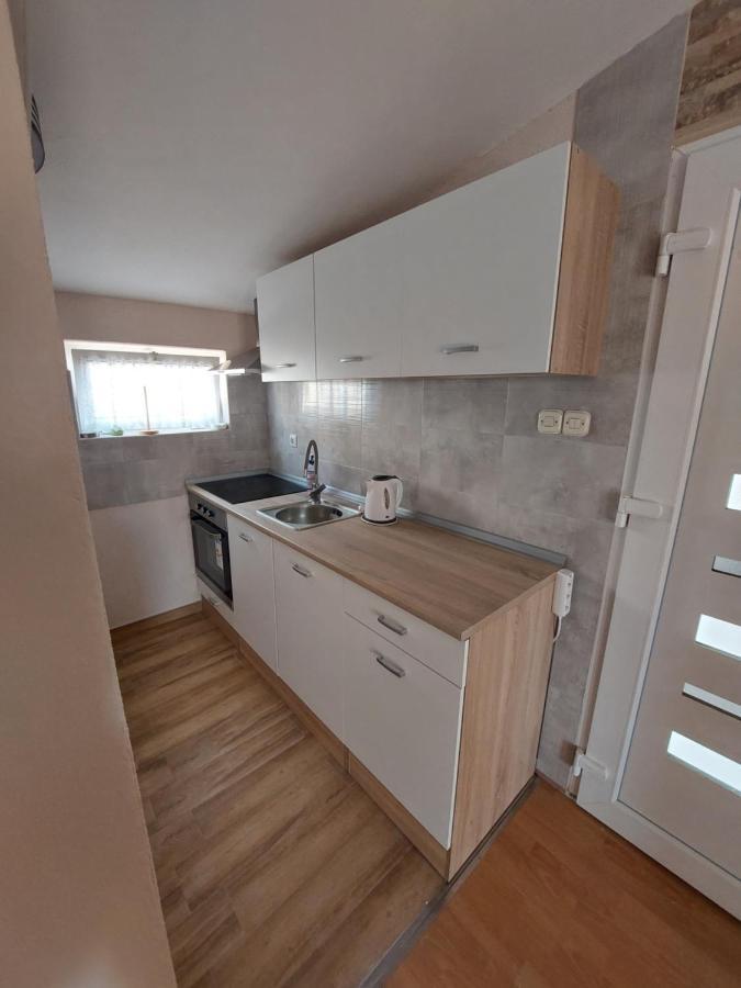 Apartmani Piskoric 维尔 外观 照片