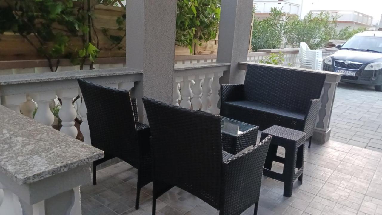 Apartmani Piskoric 维尔 外观 照片